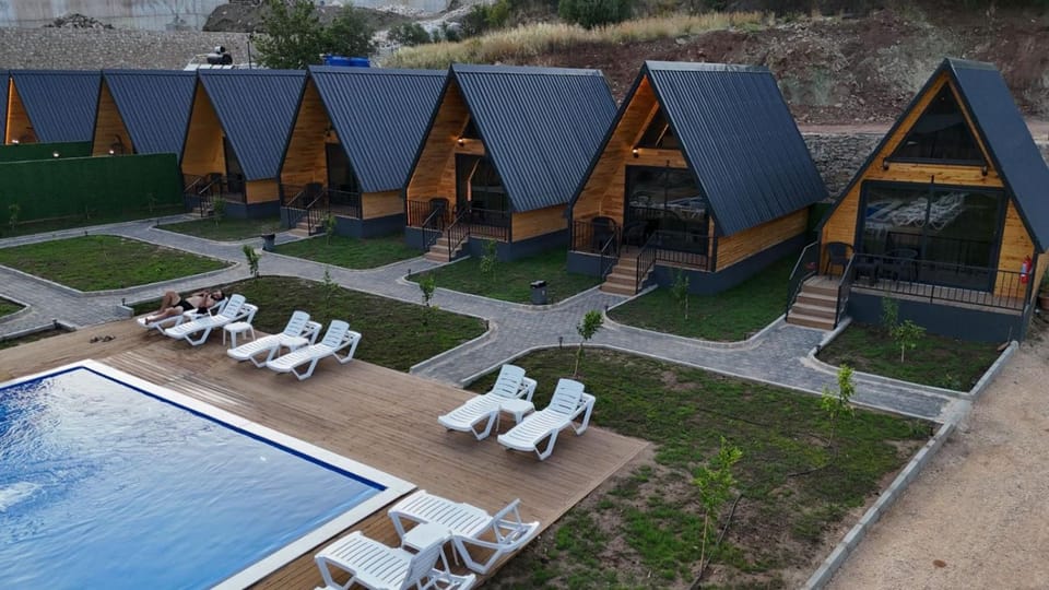 Property building, Swimming pool