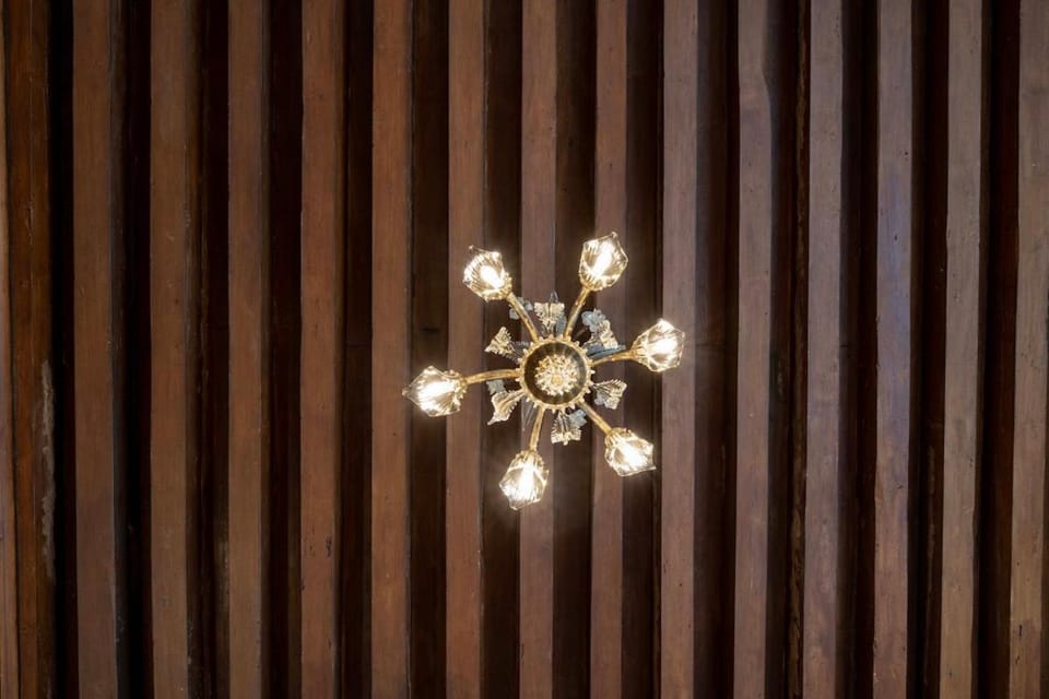 Decorative detail