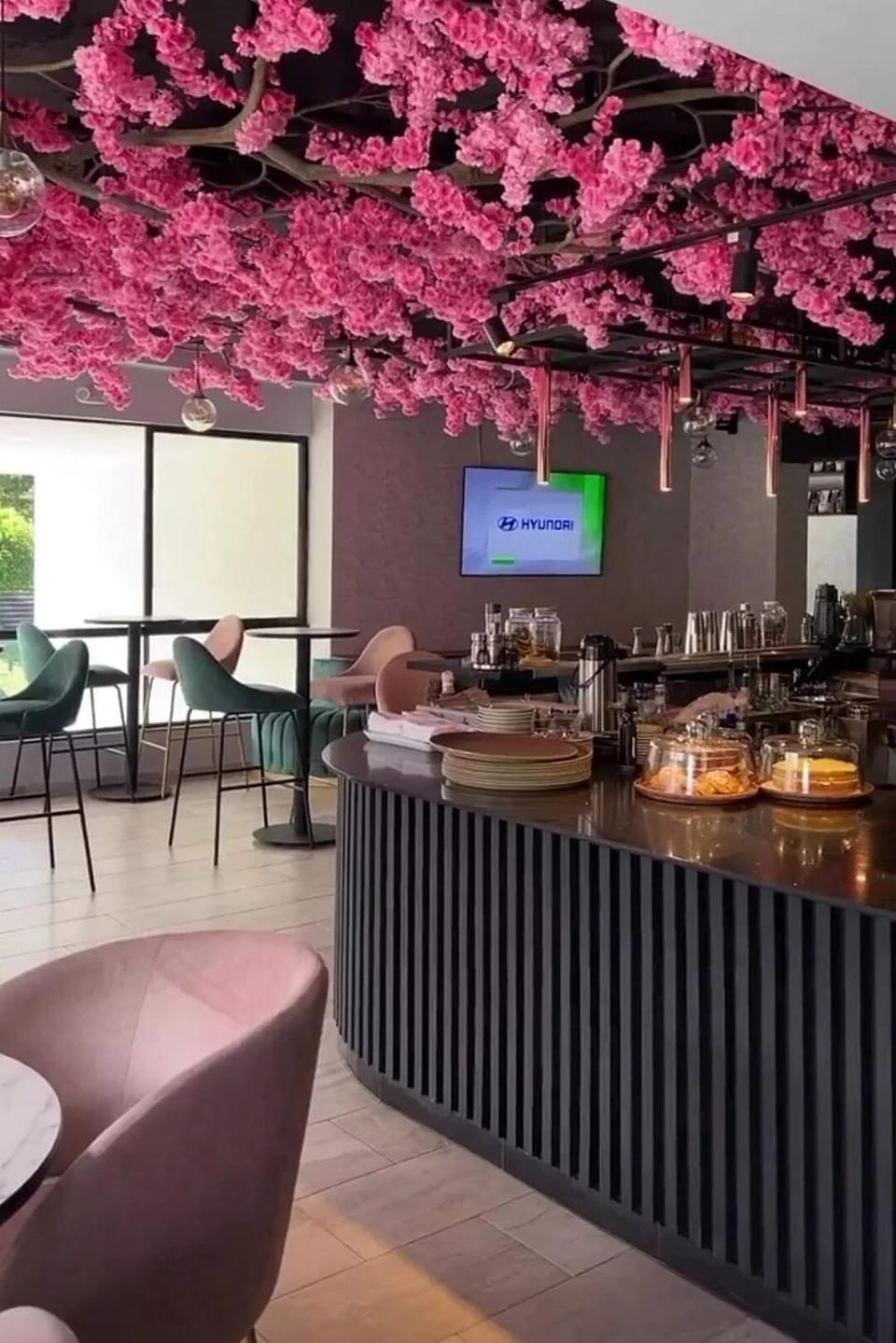 Lounge or bar