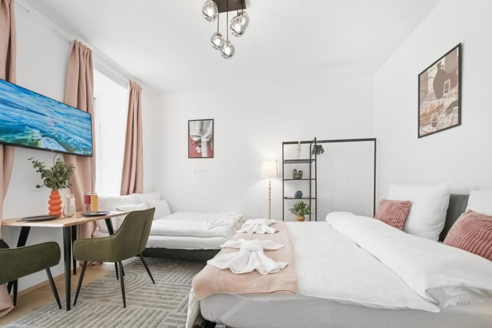 Premium Apartments, 10min to the city center, kitchen, no Elevator Apartment in Vienna