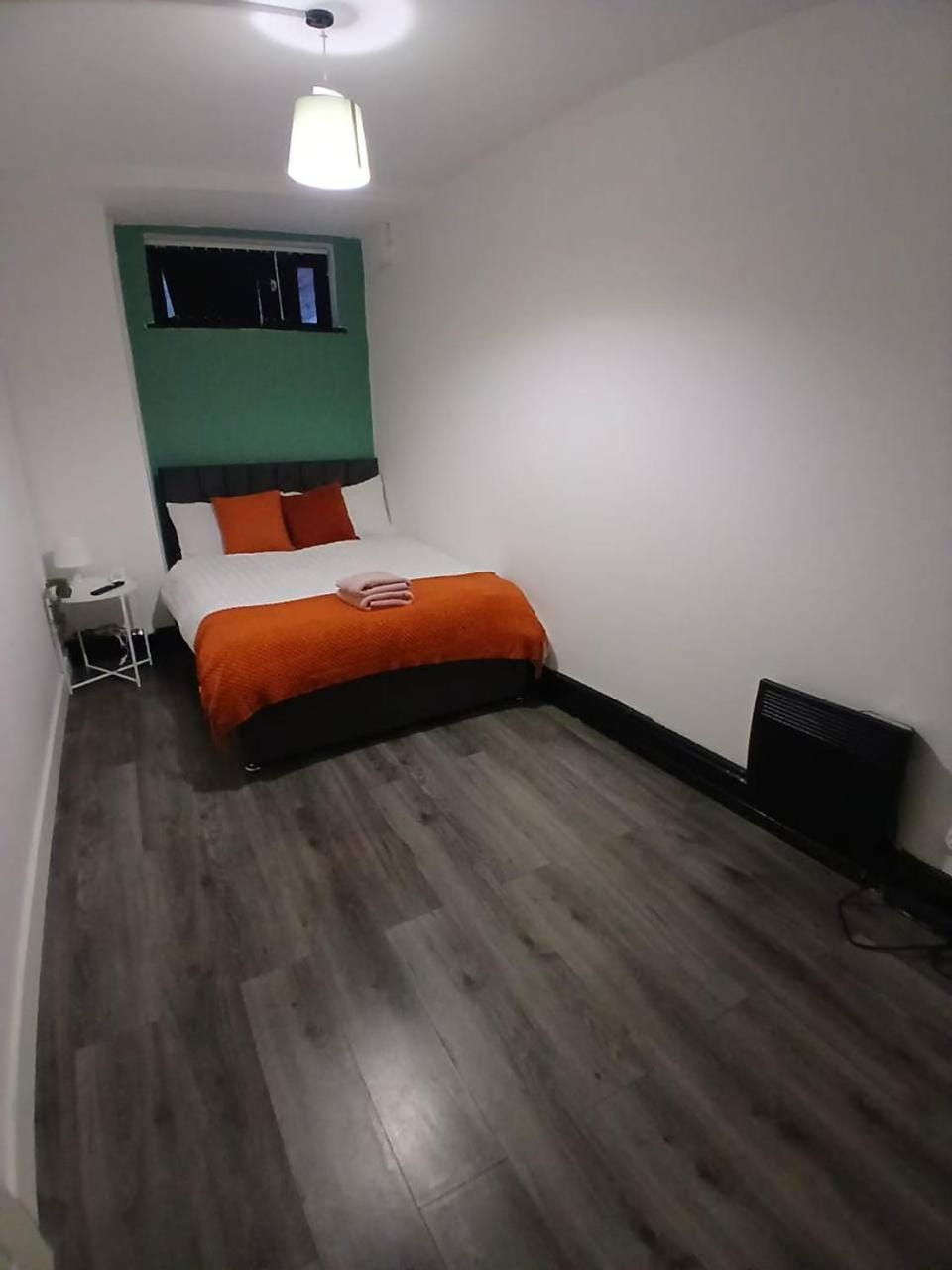 12B Classy Bedroom in a Shared home at Pembroke Vacation rental in Liverpool