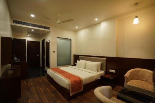 Blue sky Hotel in Jaipur