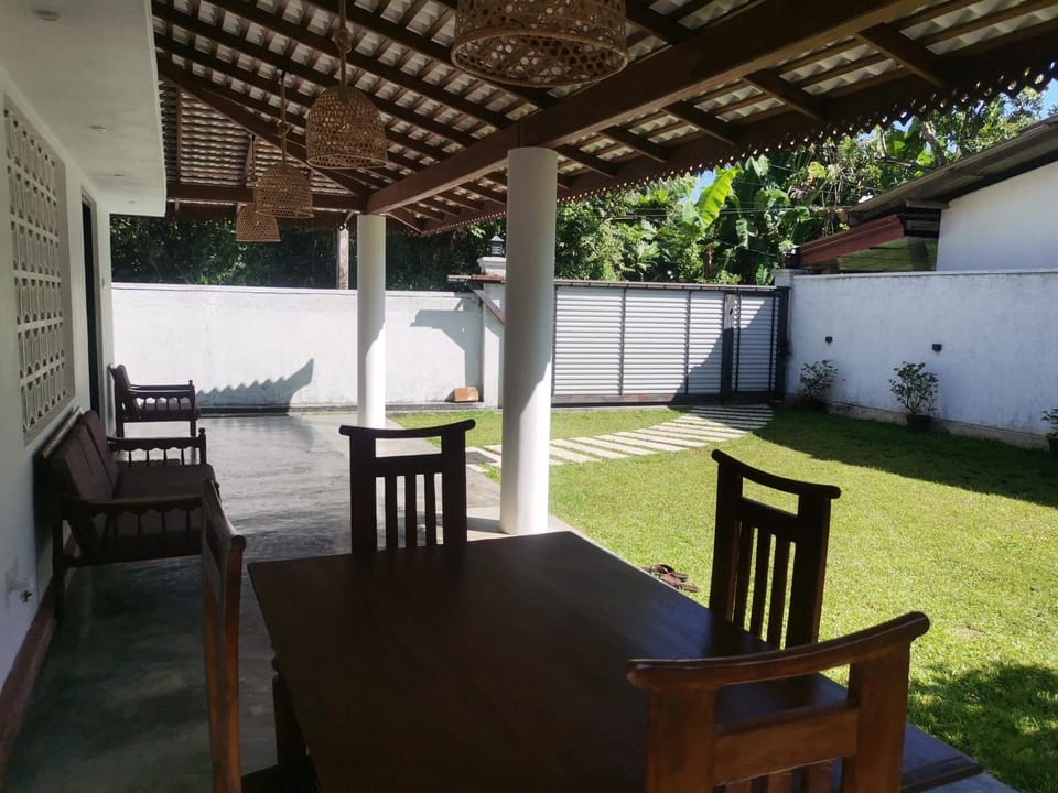 Seating area