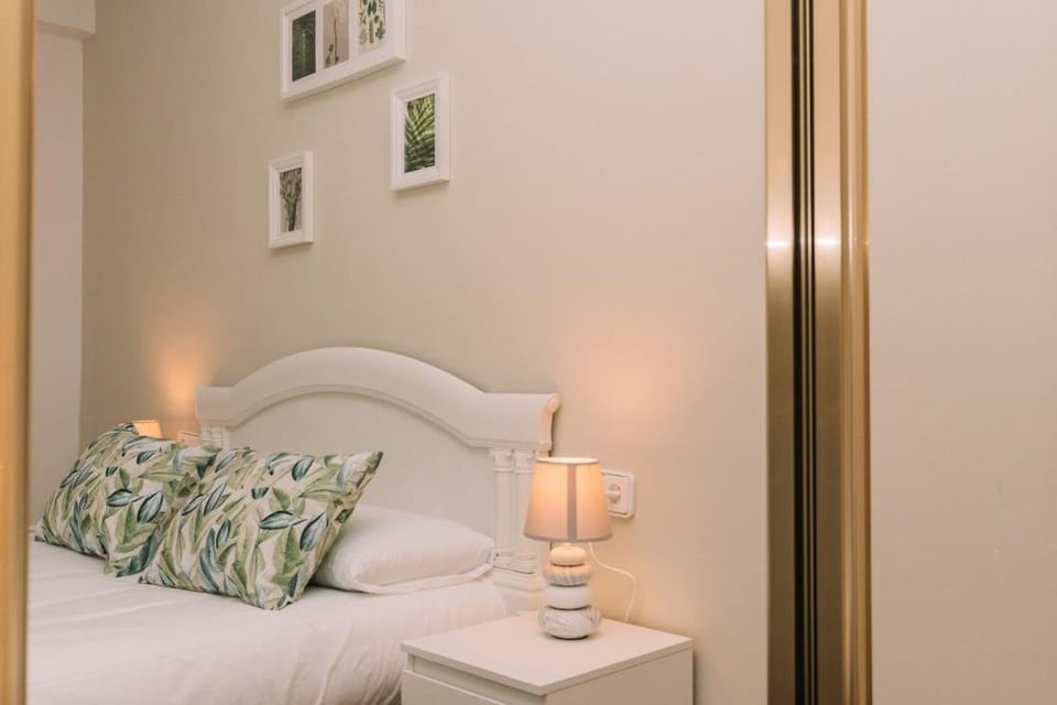 Espacio luz en el centro de Vigo by CABANA Rentals Apartment in Vigo