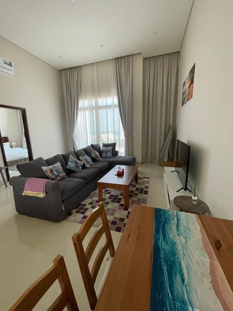 TV and multimedia, Seating area, Evening entertainment