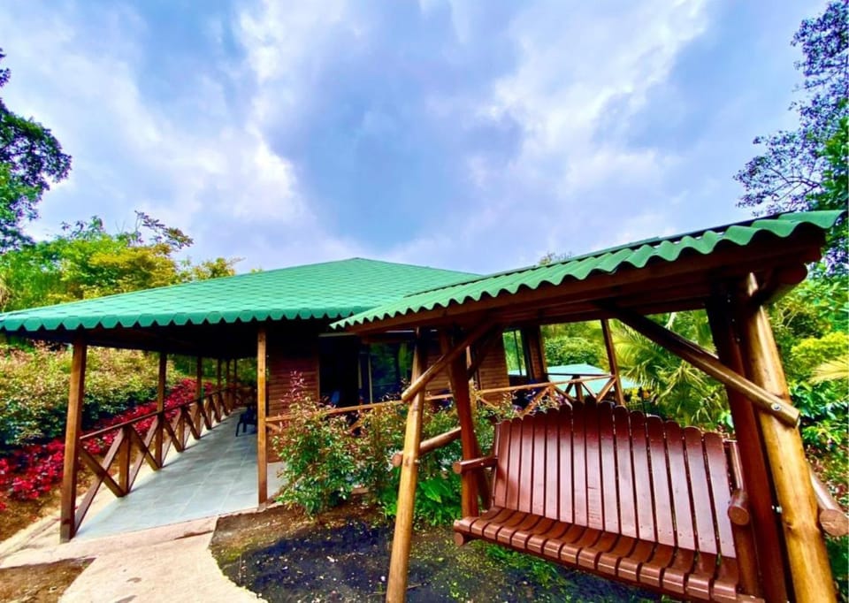 Hotel Descubre tu Regalo Campground/ 
RV Resort in Cundinamarca, Colombia