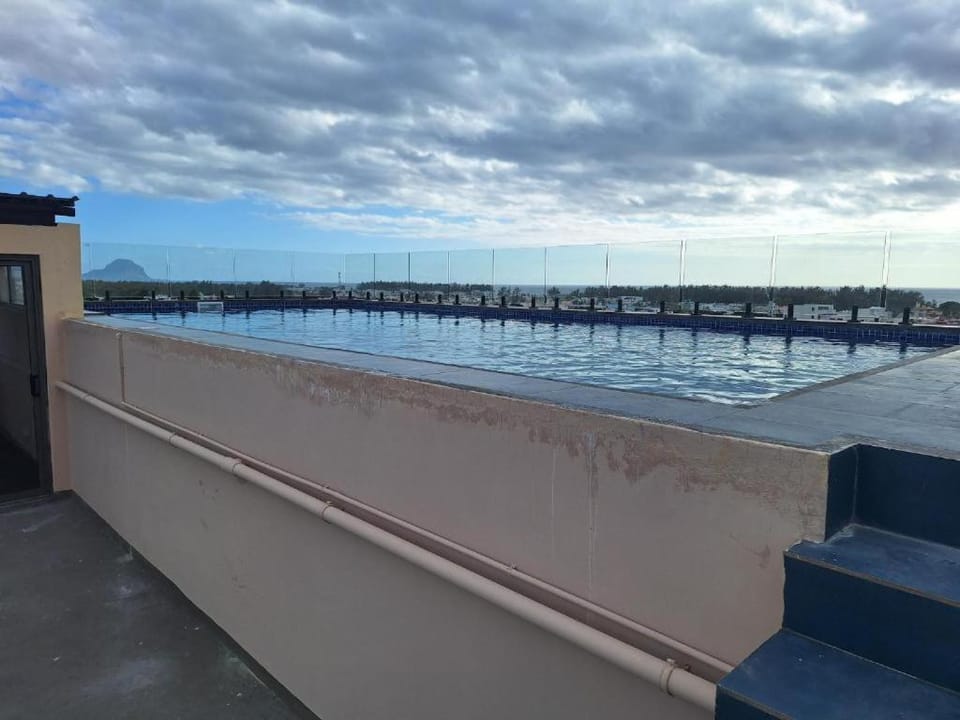 Balcony/Terrace, Swimming pool