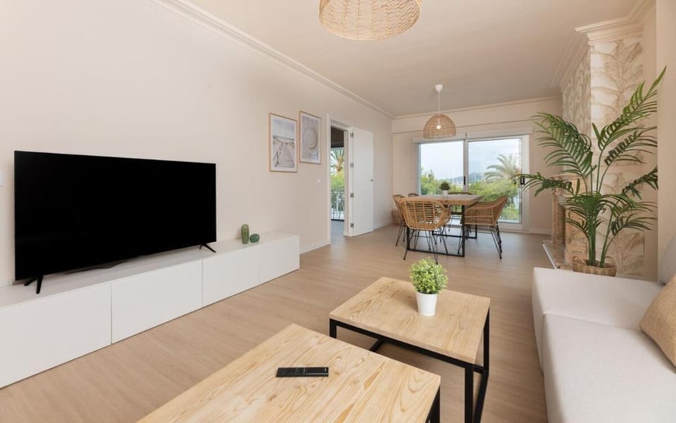 Mar Blau Apartment in Raiguer
