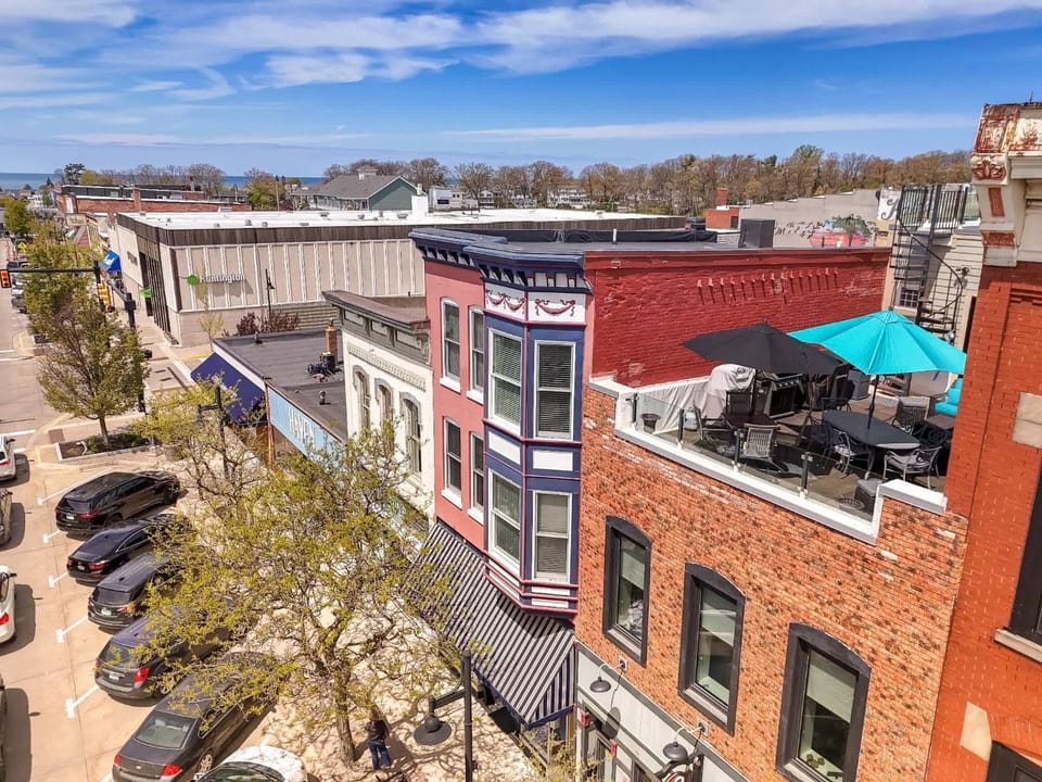 Luxury Downtown South Haven Condo With Rooftop Deck Apartment in South Haven