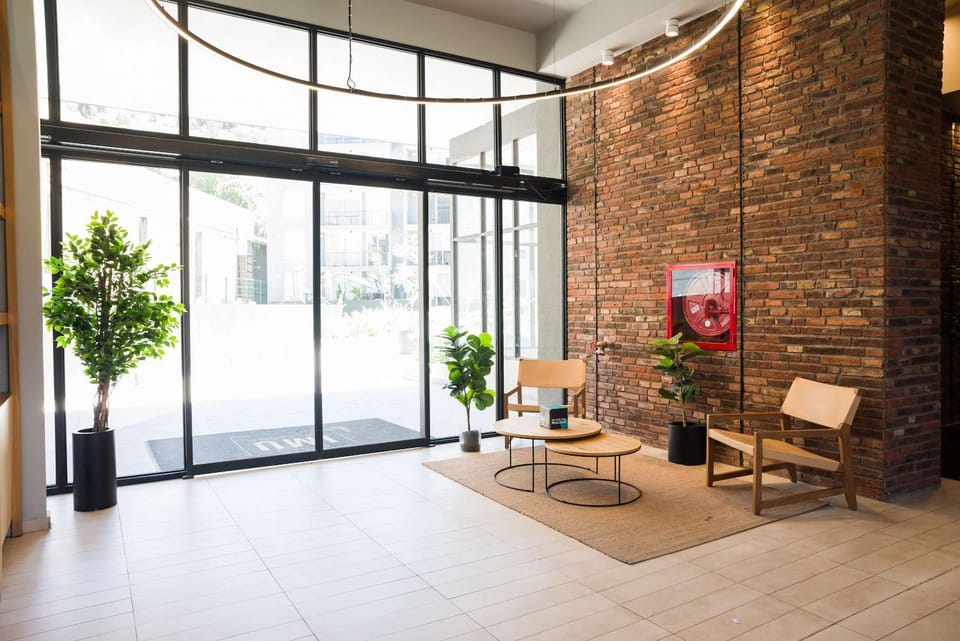 Providencia Gem 2BR Apt Pool & Views Apartment in Providencia