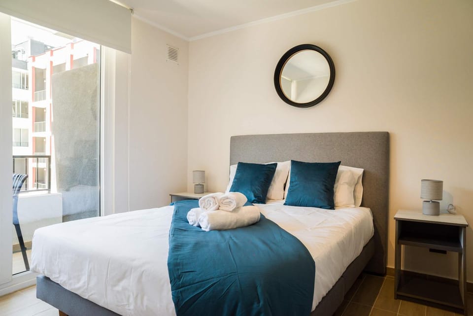 Providencia Gem 2BR Apt Pool & Views Apartment in Providencia