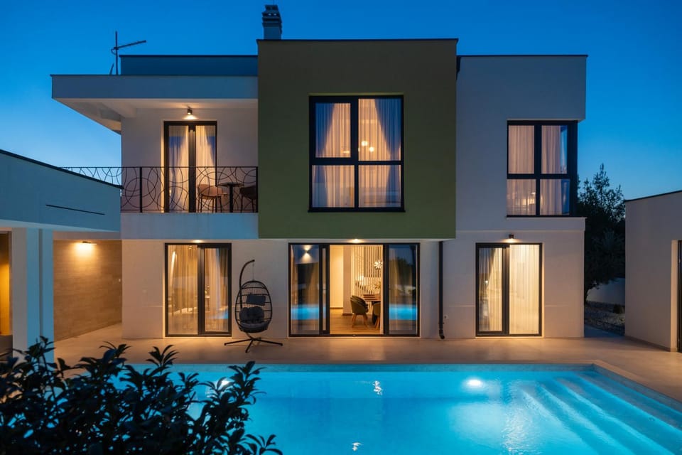 Property building, Night, Pool view, Swimming pool