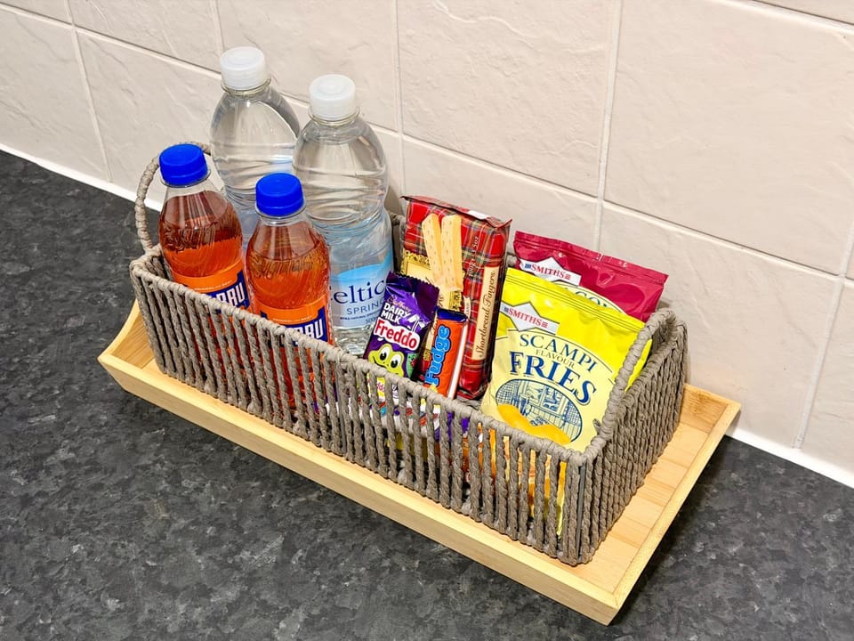 Food and drinks, Food