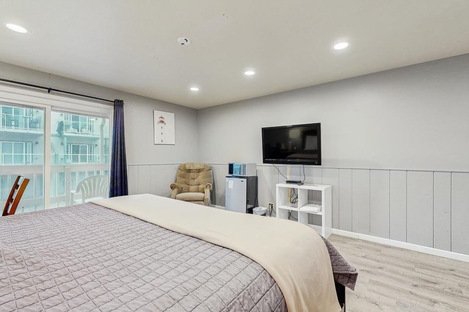 Sea Treasures Inn #207 House in Rockaway Beach