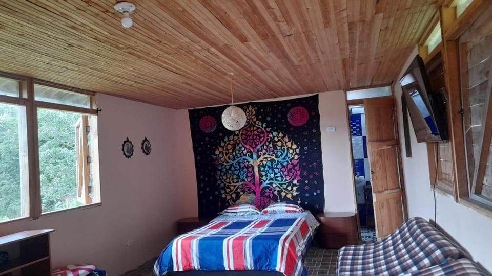 La Rana Azul - Hospedaje rural Campground/ 
RV Resort in Caldas, Colombia
