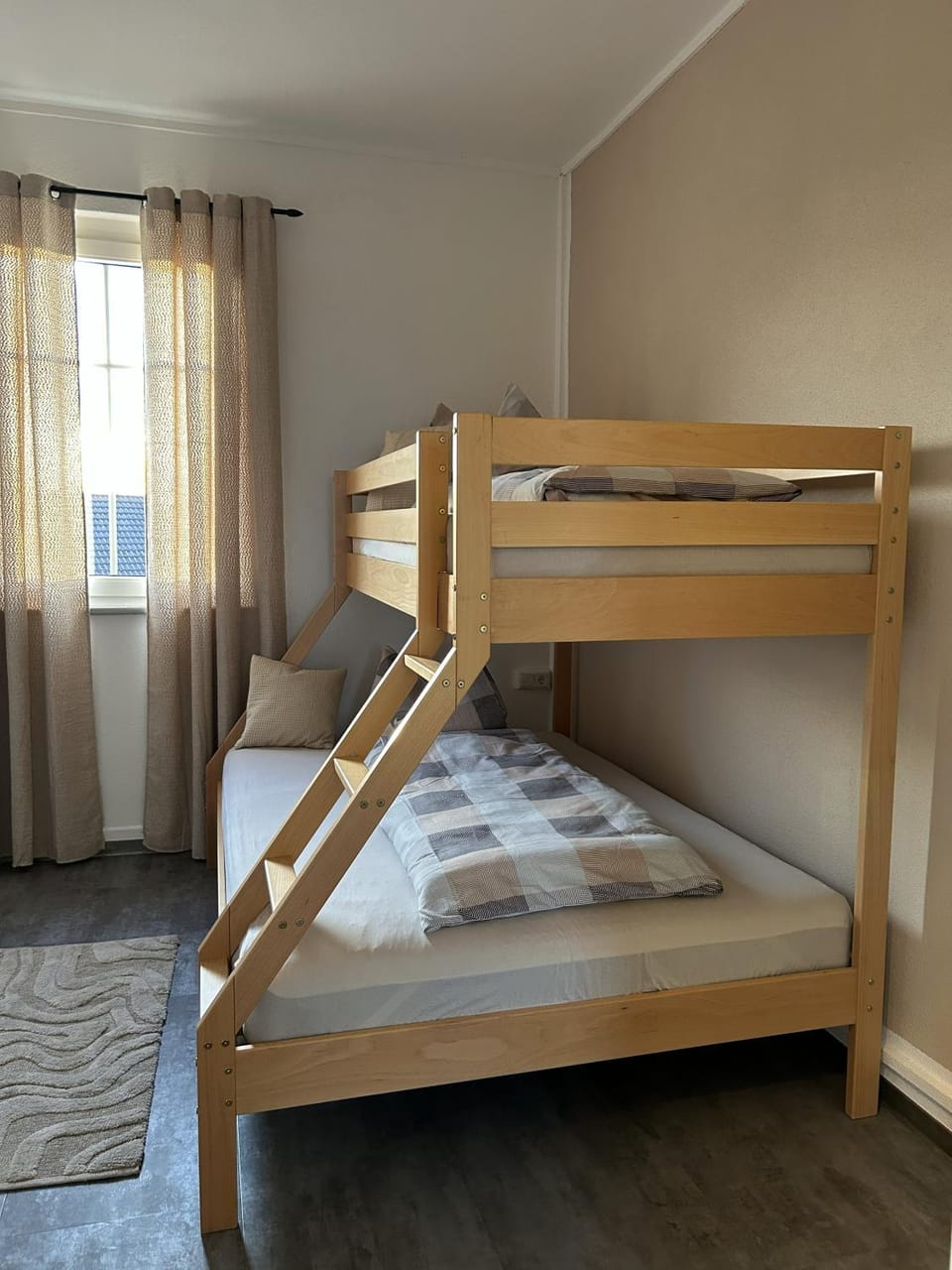 bunk bed