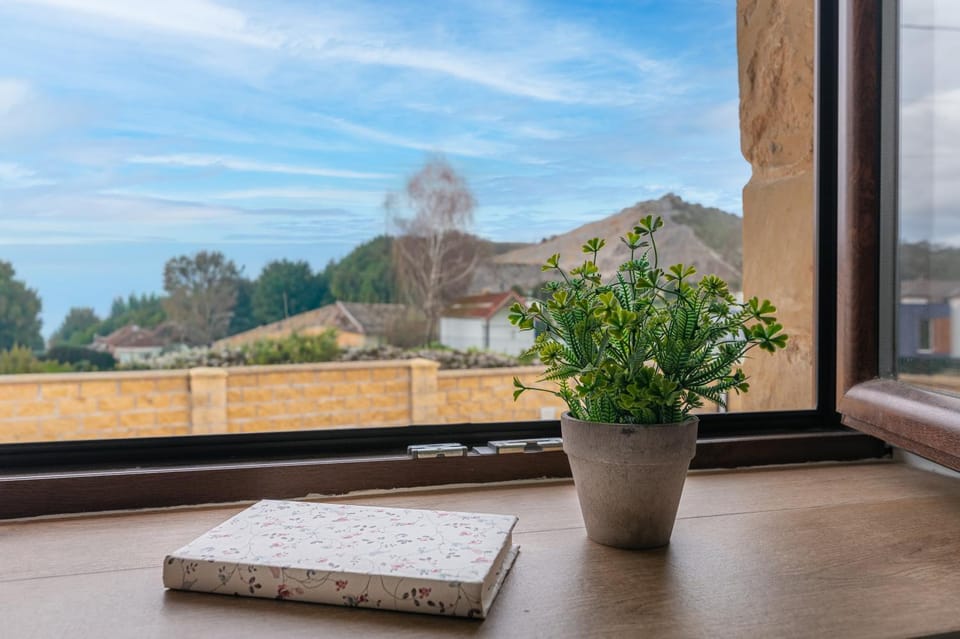 Natural landscape, View (from property/room)
