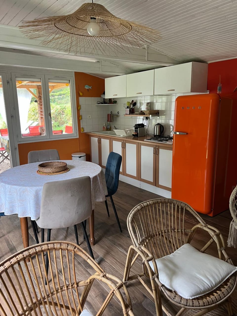chalet atypique, Ile chambod Chalet in Auvergne-Rhône-Alpes
