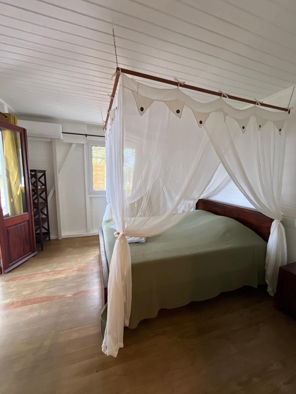 Bungalow sur la plage Pélican House in Martinique