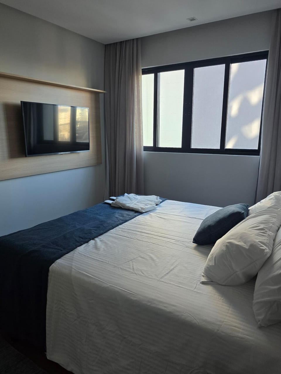 Flat Completo Meia Praia com piscina, área kids, sauna, próximo da praia e do Pier Apartment in Porto Belo