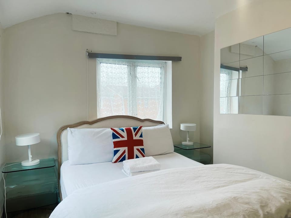 Surrey Quays house -15 mins to central london Apartment in London Borough of Southwark