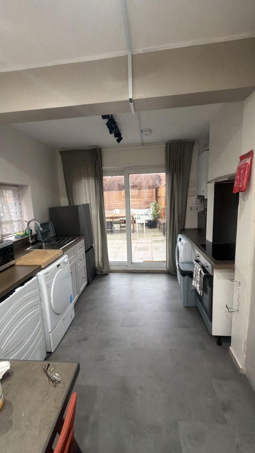 Surrey Quays house -15 mins to central london Apartment in London Borough of Southwark