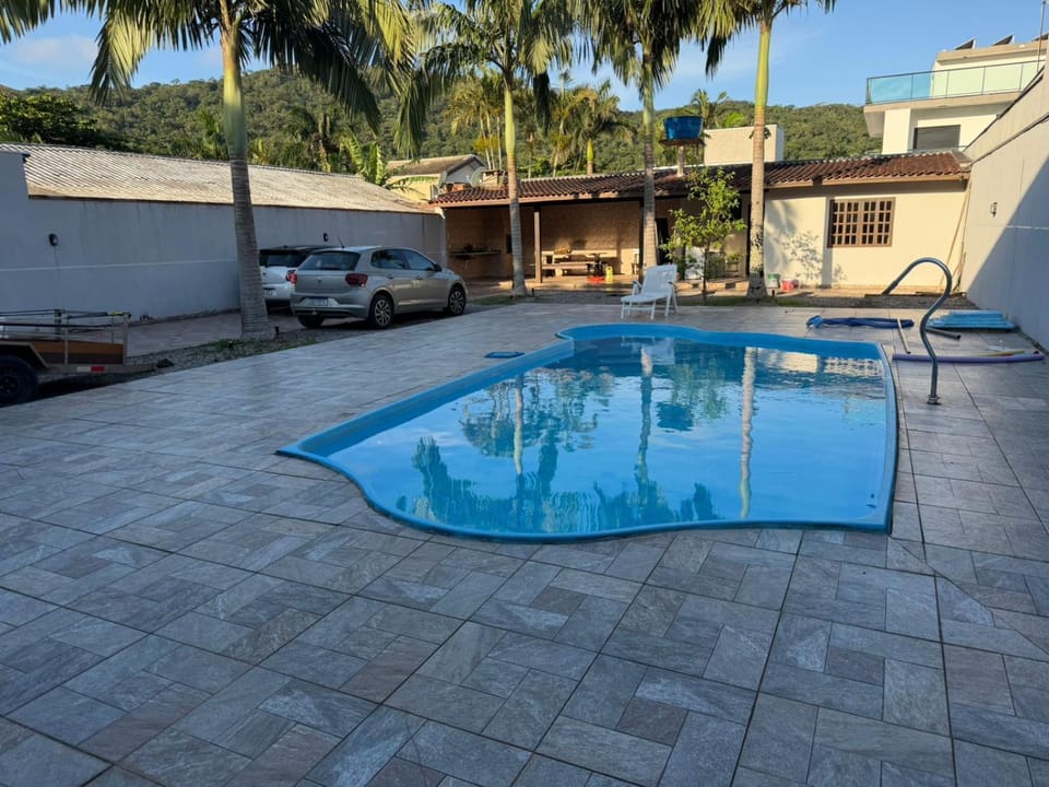 Sobrado prainha caioba House in State of Paraná