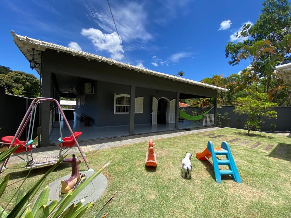 Casa Cinza - Luxo e Conforto em Miguel Pereira RJ! House in Miguel Pereira