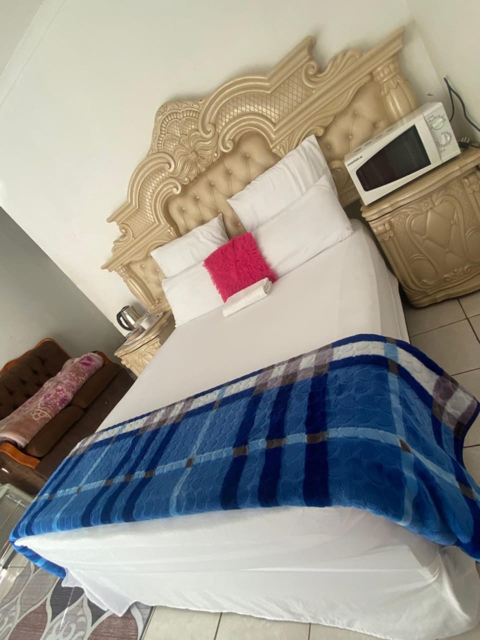 Sky Blue Guest House Bed and Breakfast in North West, South Africa