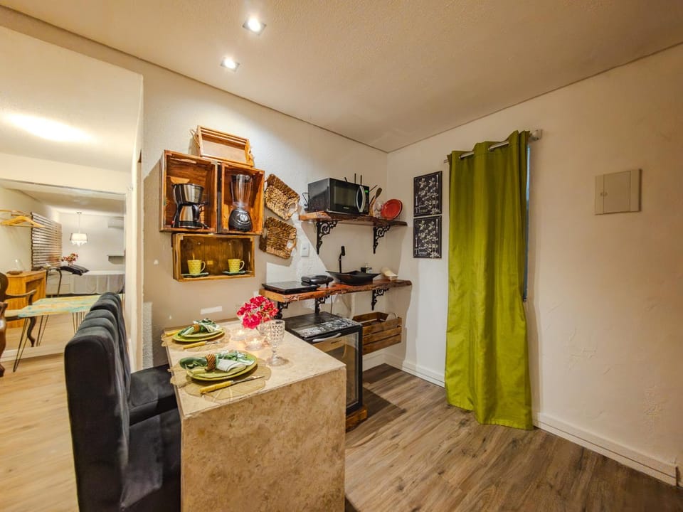 Studio Anacapri na praia de Itapuã - Condomínio beira-mar próximo ao aeroporto Apartment in Salvador