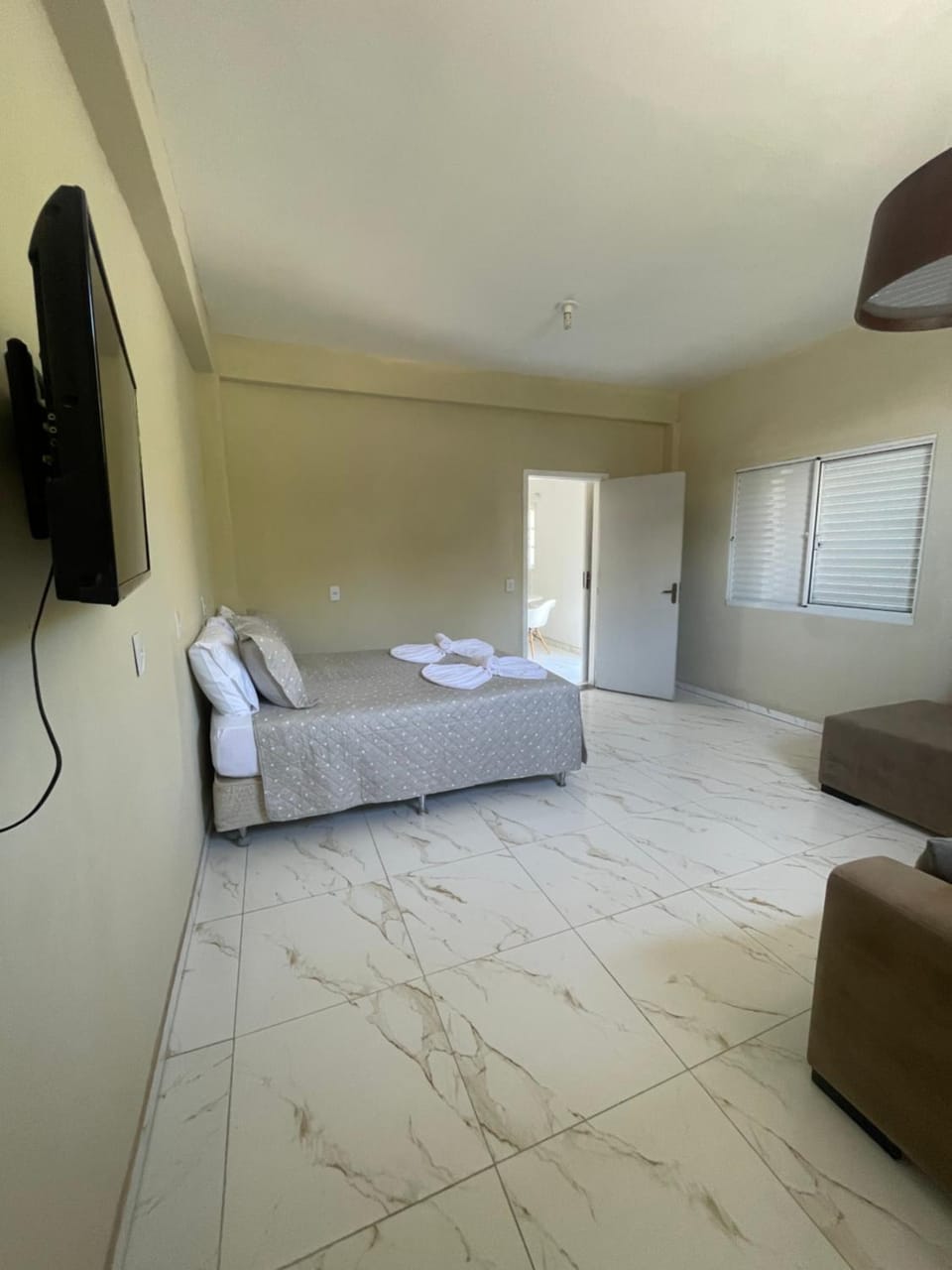 Estúdio com cozinha independente perto da praia House in Florianopolis