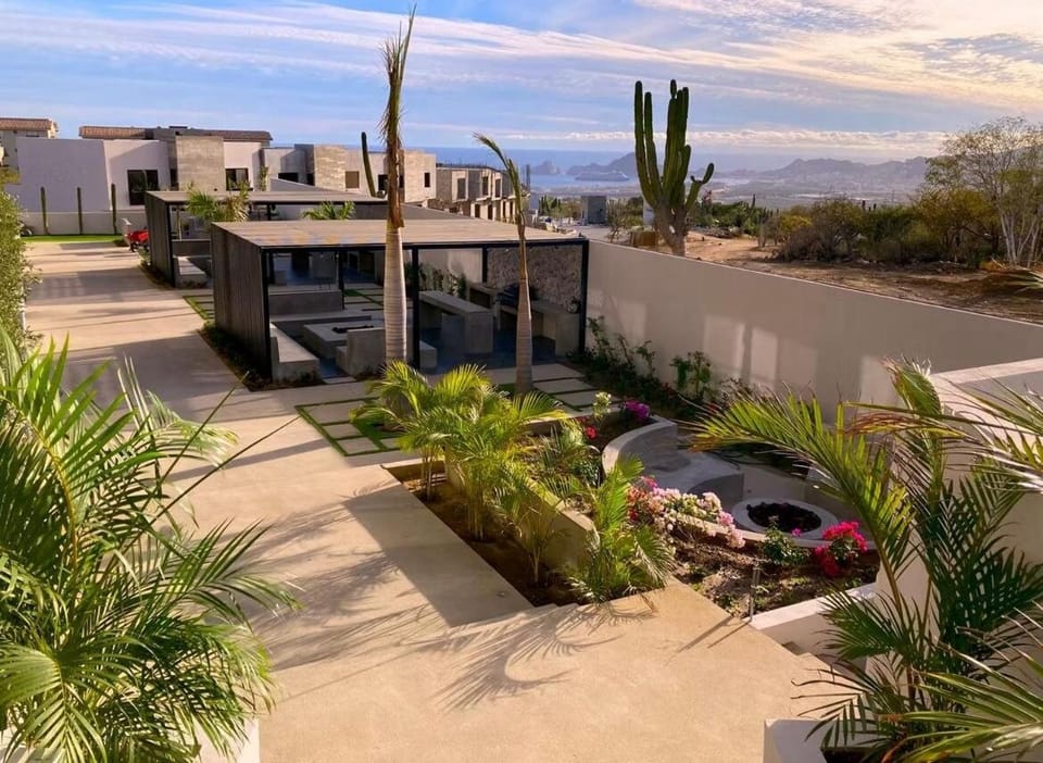 Property building, Garden