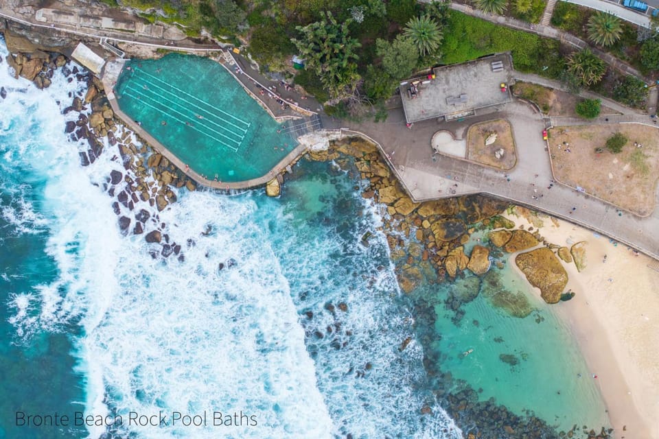 Sun, Surf & Stay Bronte Beach Near Coastal Walk Apartment in Sydney