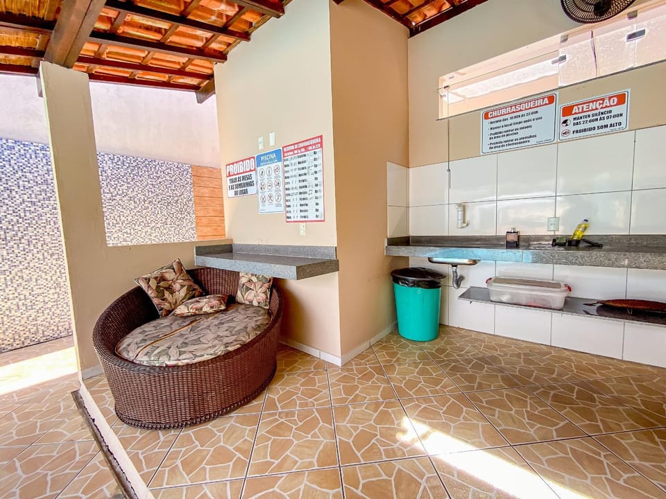 Condominium with Pool, Gourmet Area and Covered Parking 800m from Taperapuã Beach Apartment in State of Bahia