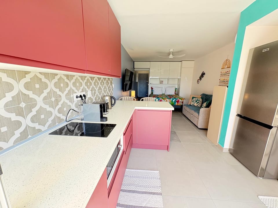 Rêve Marina studio tout confort avec citerne et piscine Gosier Apartment in Le Gosier