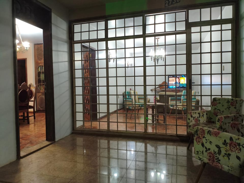 Conforto e privacidade no coração de Cascavel Villa in Cascavel