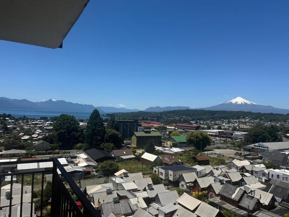 With a view of the volcano and lake in Villarrica Apartment in Villarrica