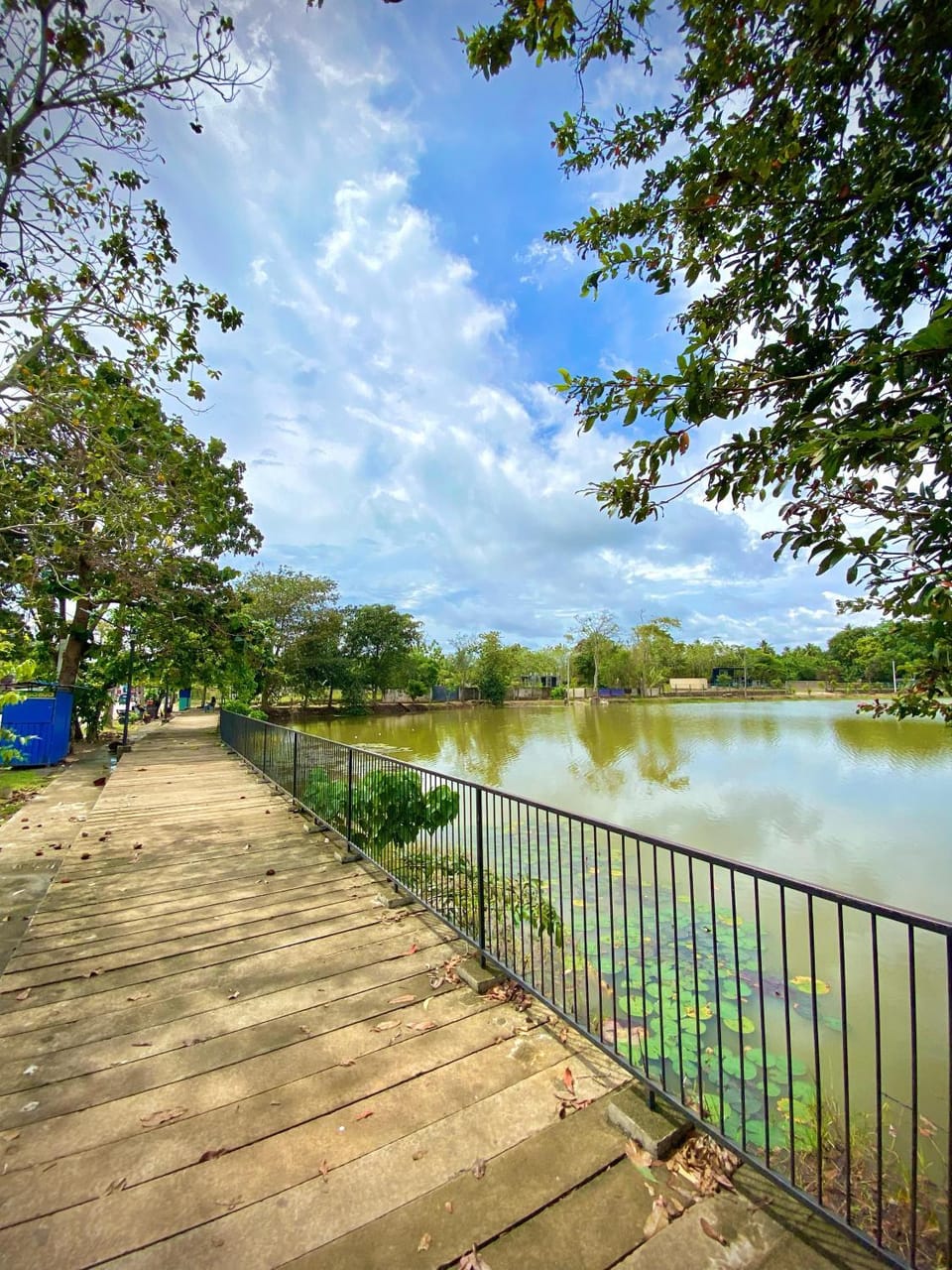 Nearby landmark, Natural landscape, Lake view
