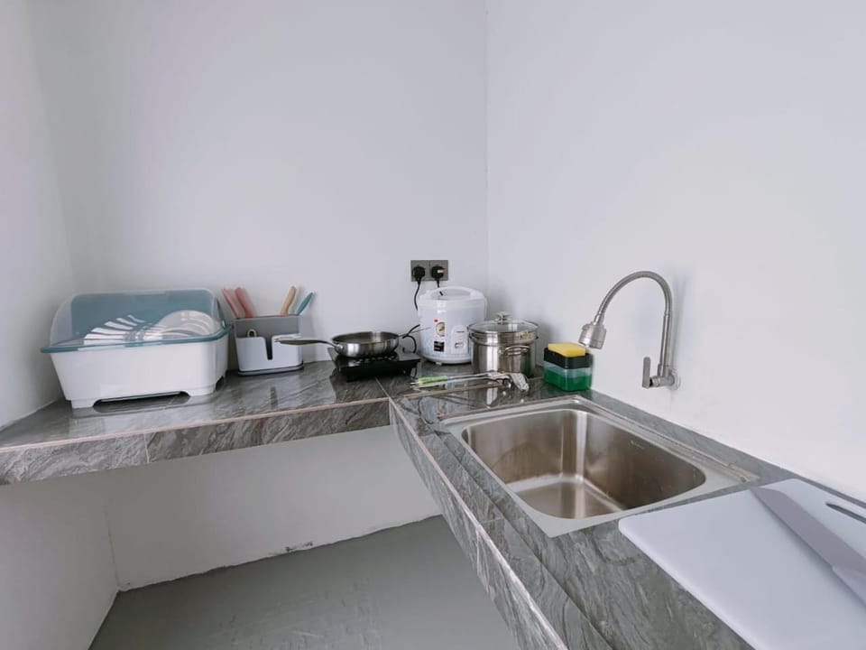 Kitchen or kitchenette, Communal kitchen, kitchen, kitchen
