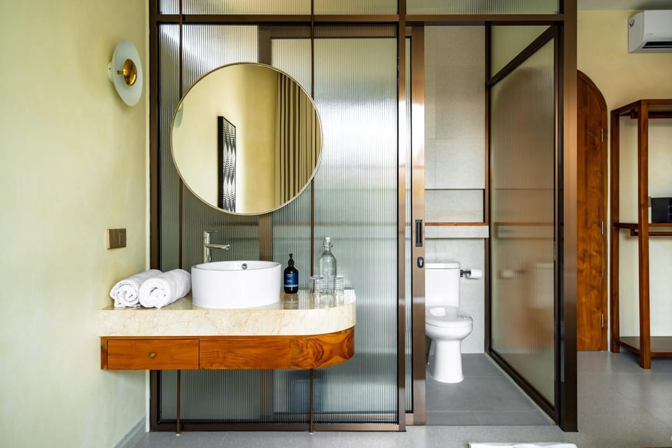 Property building, Bathroom