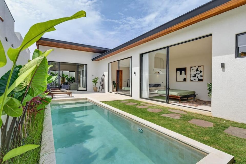 Nusa Loft V9 - 2BR Private Pool In Uluwatu Villa in Bali