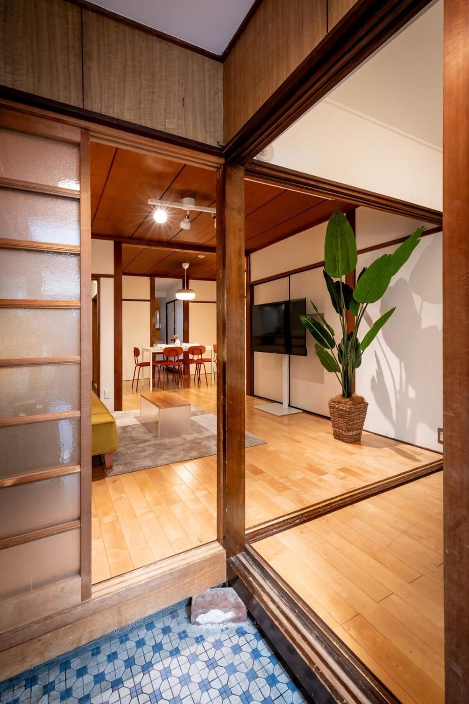 Sangenyanishi Terrace House Apartment in Shizuoka Prefecture