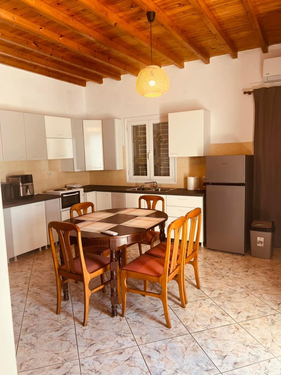 Divine Island Escape House in Decentralized Administration of the Aegean