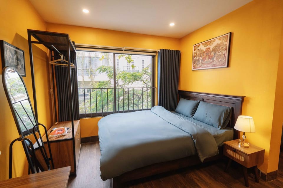 Hoan Kiem Old Quarter Sunlit Artistic Home 2BR 1BA Apartment in Hanoi