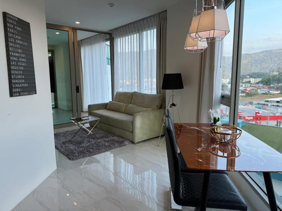 1BR Panoramic Mountain View Walk to Beach by Renttini Apartment in Kamala