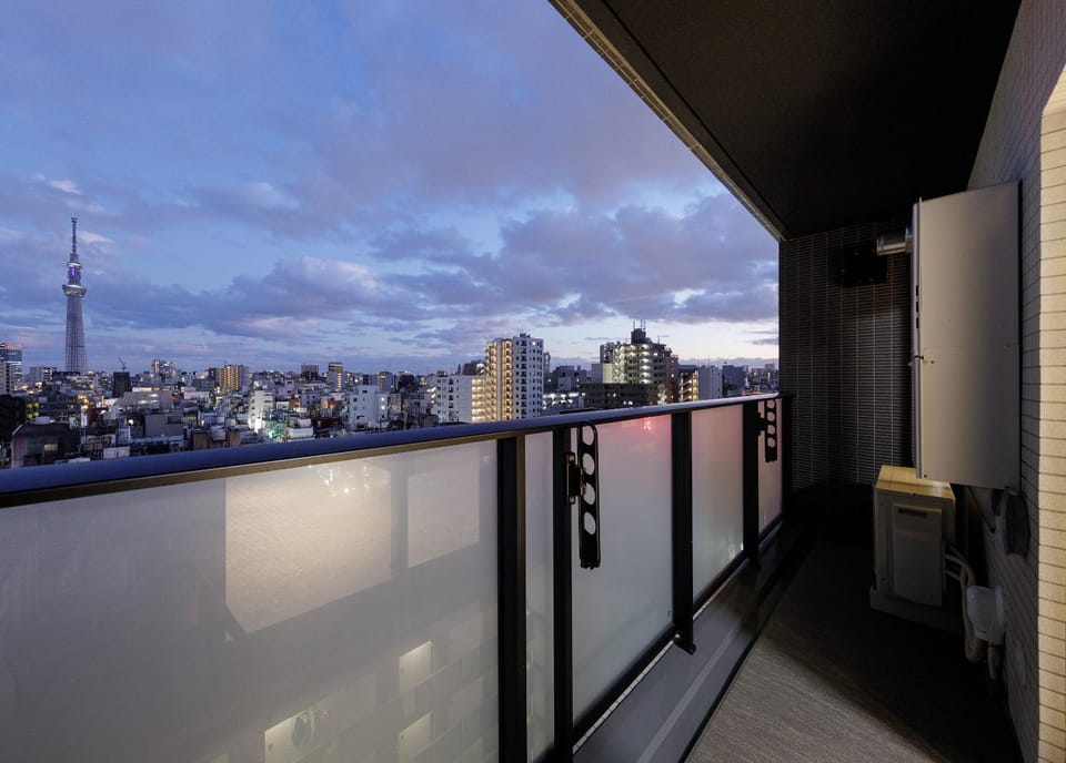 View (from property/room), City view