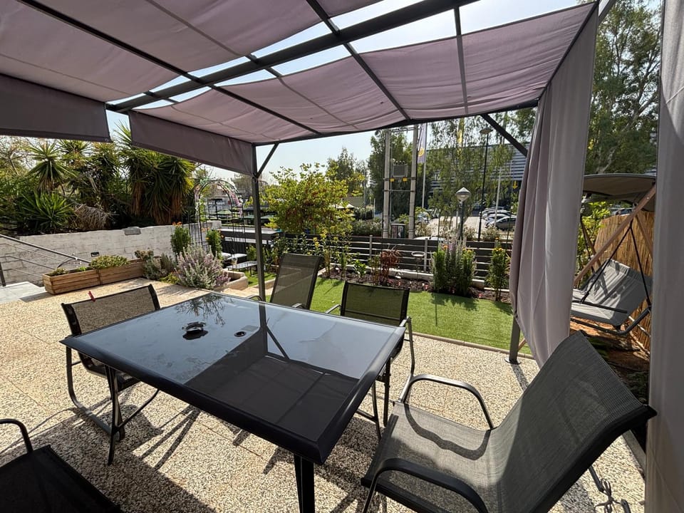 Athens Air B&B House in Decentralized Administration of Attica