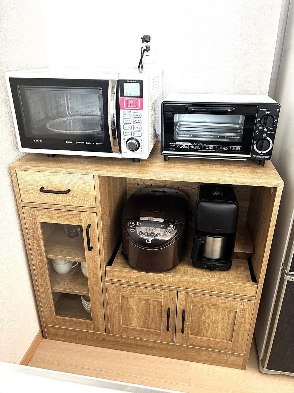 Coffee/tea facilities, toaster