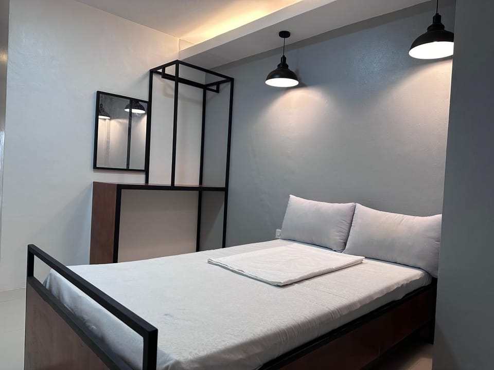 Capitol Tourist Inn 2026 Hostel in Cebu City
