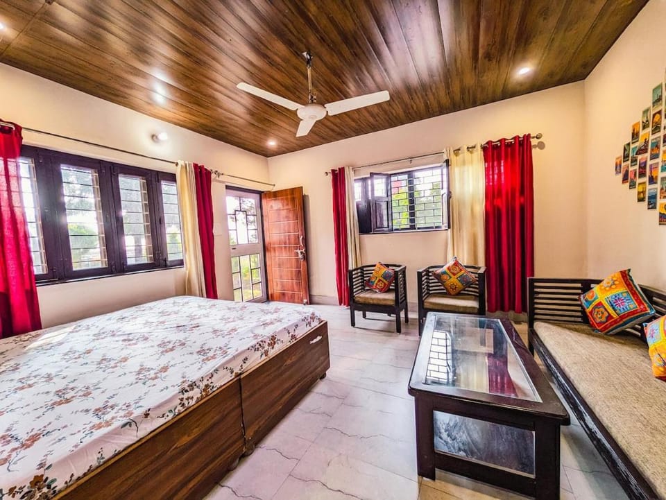 Nature Nest - 3BR Peaceful Dehradun by Homeyhuts Villa in Uttarakhand